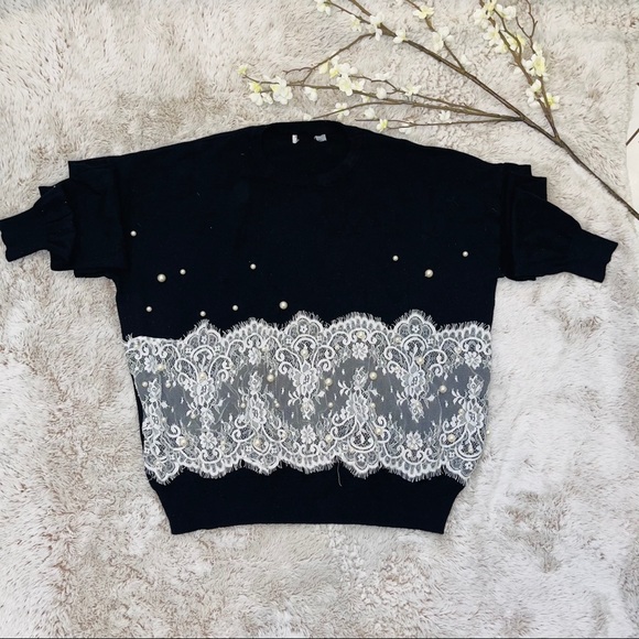 Ladies Sweater - Picture 2 of 8